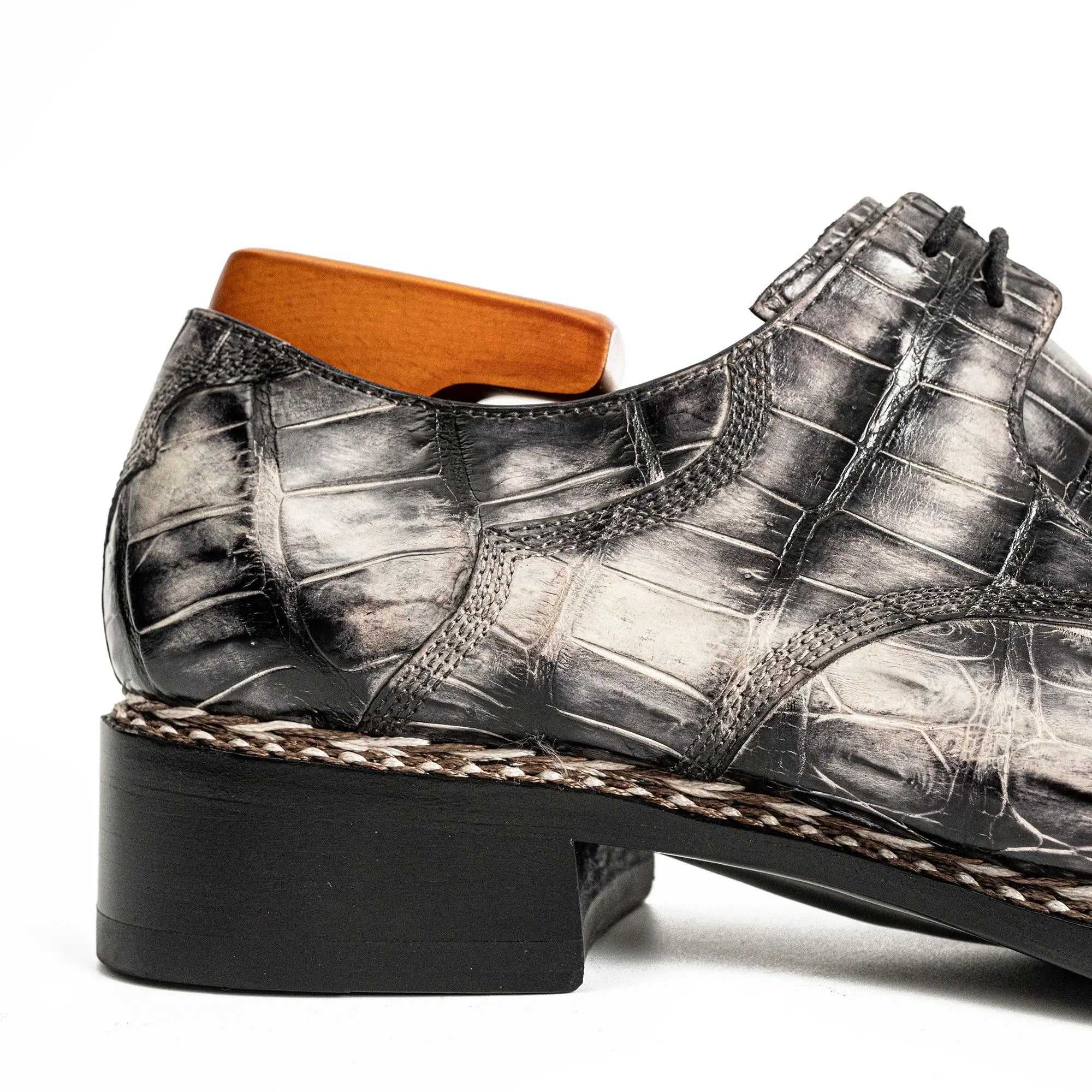Black Croc-Pattern Norwegian Oxford DIVINCH